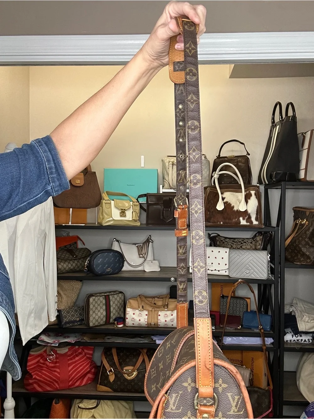 Louis Vuitton Marne GM Monogram Crossbody Bag VI0927 France 1997 COA - Picture 9 of 15